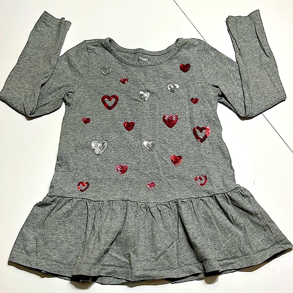 GYMBOREE | 8 | Sequin Hearts!!